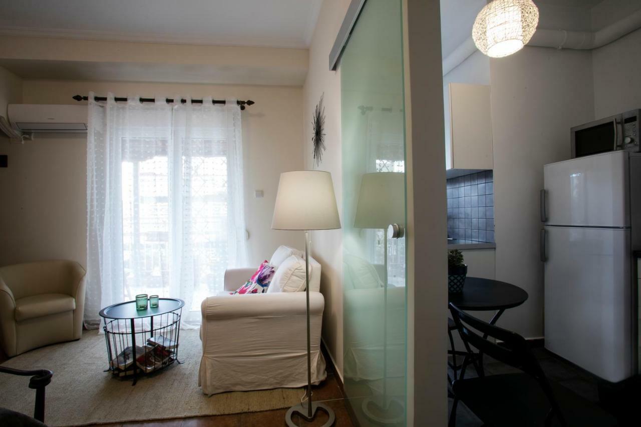 Romantic&cosy apartment Atena Exterior foto