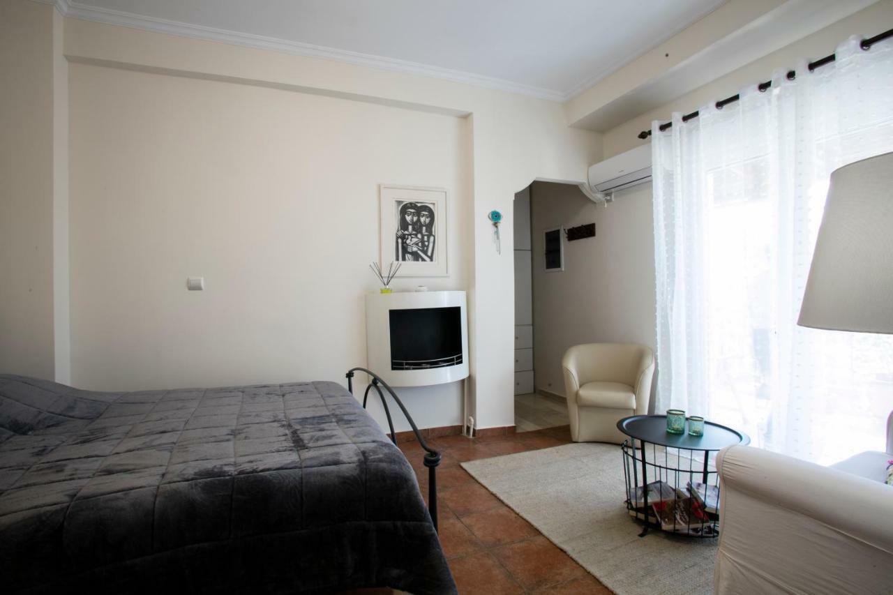 Romantic&cosy apartment Atena Exterior foto
